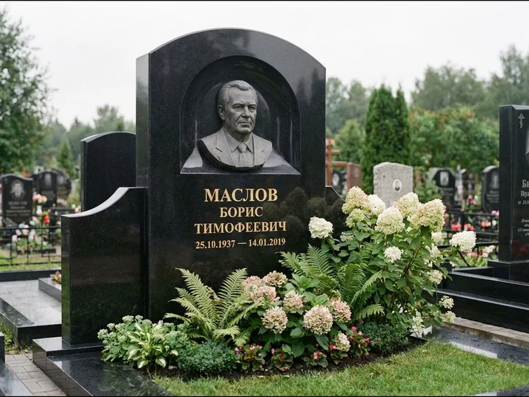 Памятник с барельефом — выполненная работа 11 в Ульяновске