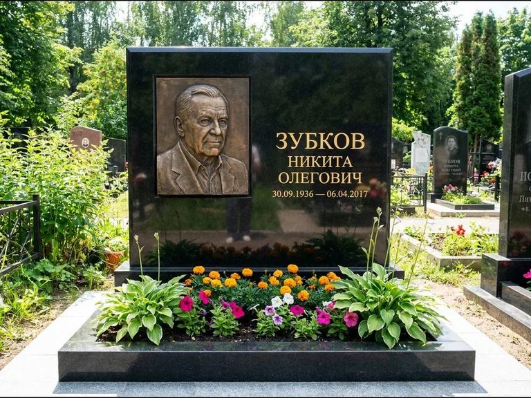 Памятник с барельефом — выполненная работа 19 в Ульяновске