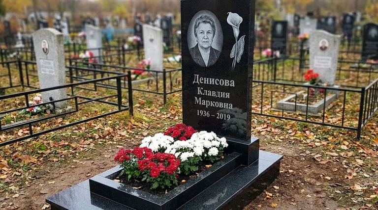 Памятник с гравировкой калл — выполненная работа «Денисова» в Ульяновске
