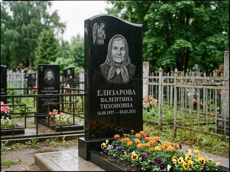 Памятник с гравировкой ангела — гравировка ангела с голубем по диагонали стелы, работа «Пантелеева» в Ульяновске