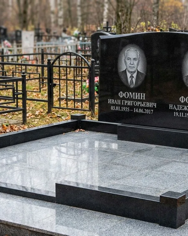 Премиум-комплекс под ключ с вазами и скамьёй в Ульяновске
