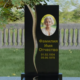 Вертикальный памятник из Гранита и Мрамора - П001