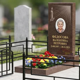 Памятник с резной свечой из дымовского гранита с портретом